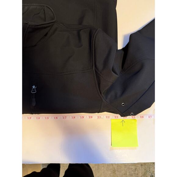 G.H. Bass & Co. Black Softshell Jacket Men’s Large | Outdoor Lightweight Zip Up - Picture 9 of 11